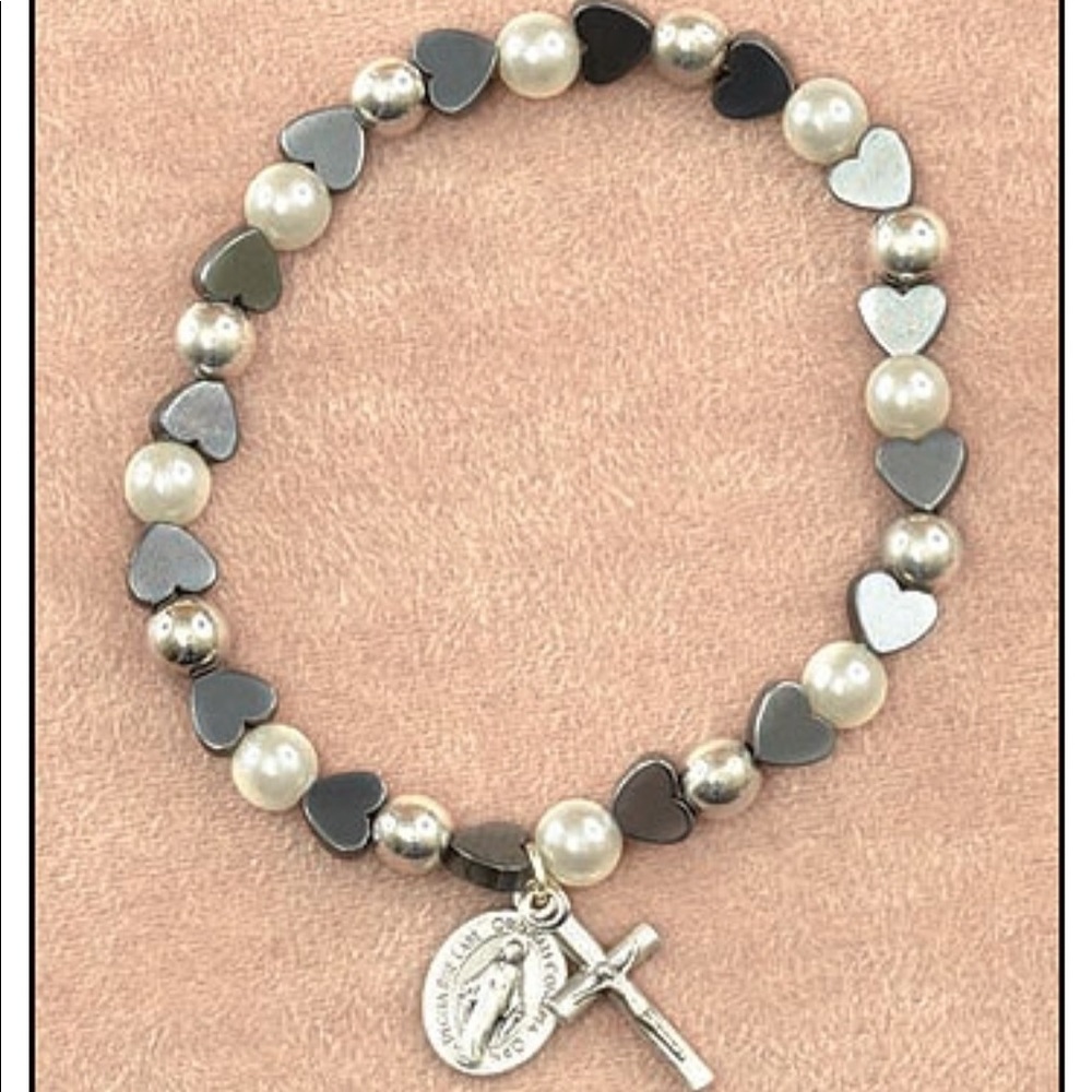 New Hematite Heart with Pearl Bracelet